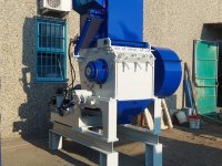 TRIA  MULINO  Maquina para reciclado plastico