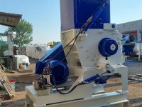 TRIA  MULINO  Maquina para reciclado plastico